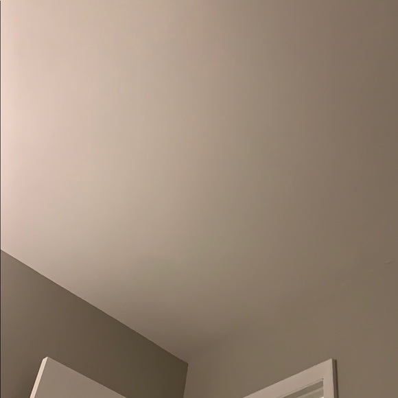 Meet your Posher, Yen - Picture 1 of 1